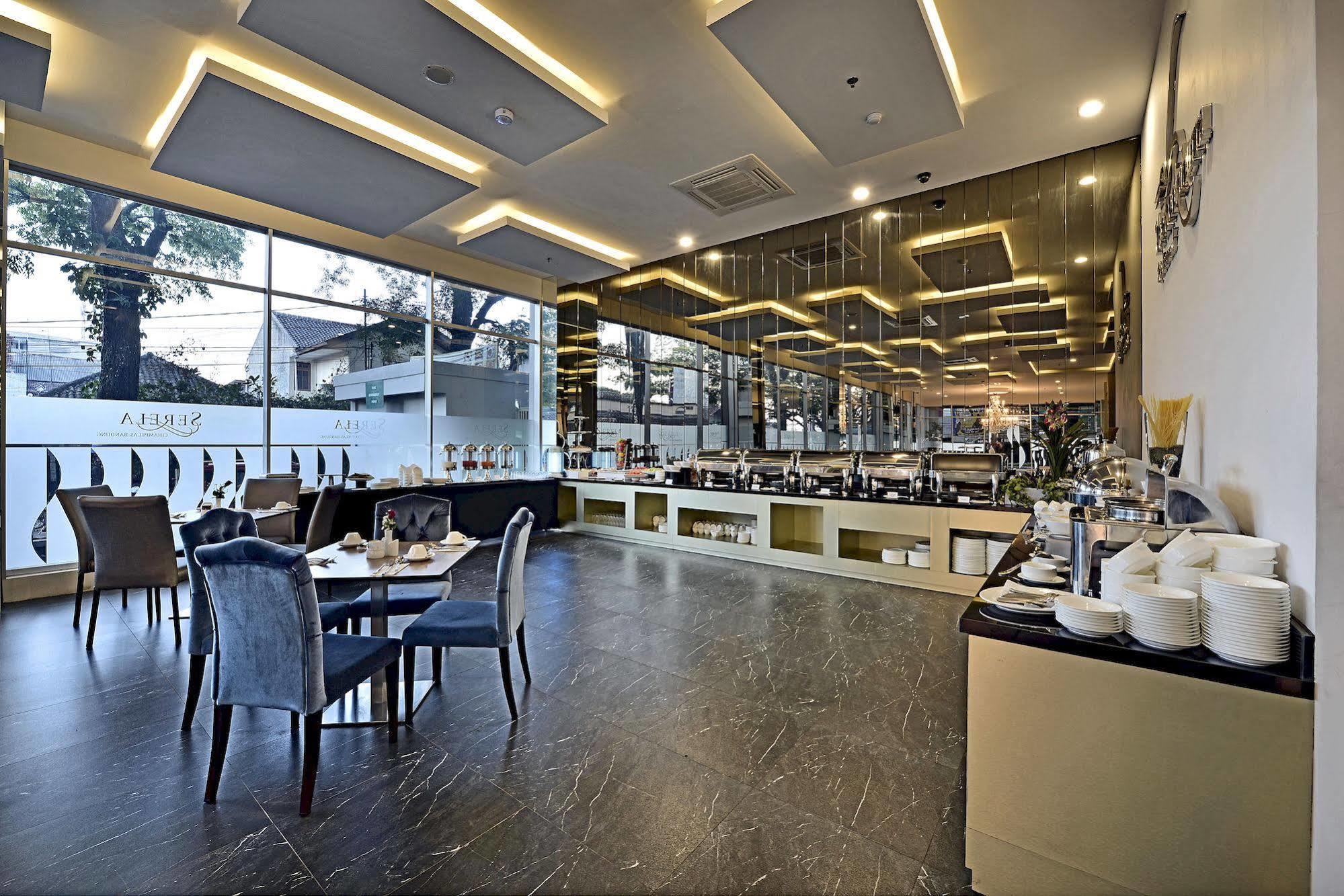 Serela Cihampelas By Kagum Hotels Бандунг Экстерьер фото